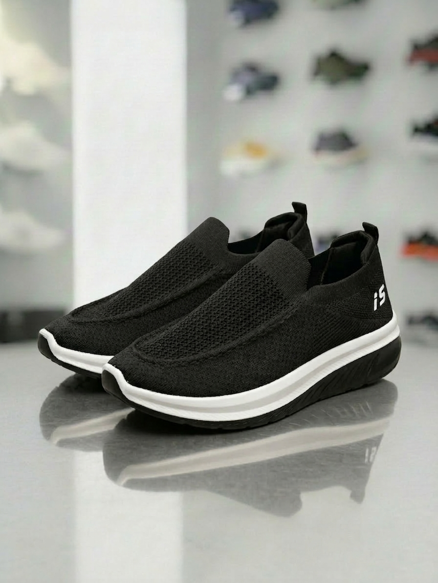 Skechers Mesh-Glide in Black