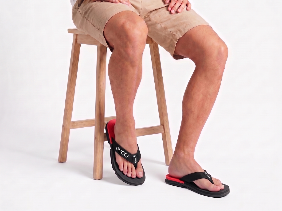 Premium Extra Soft Red G-U-C-C-I Slipper