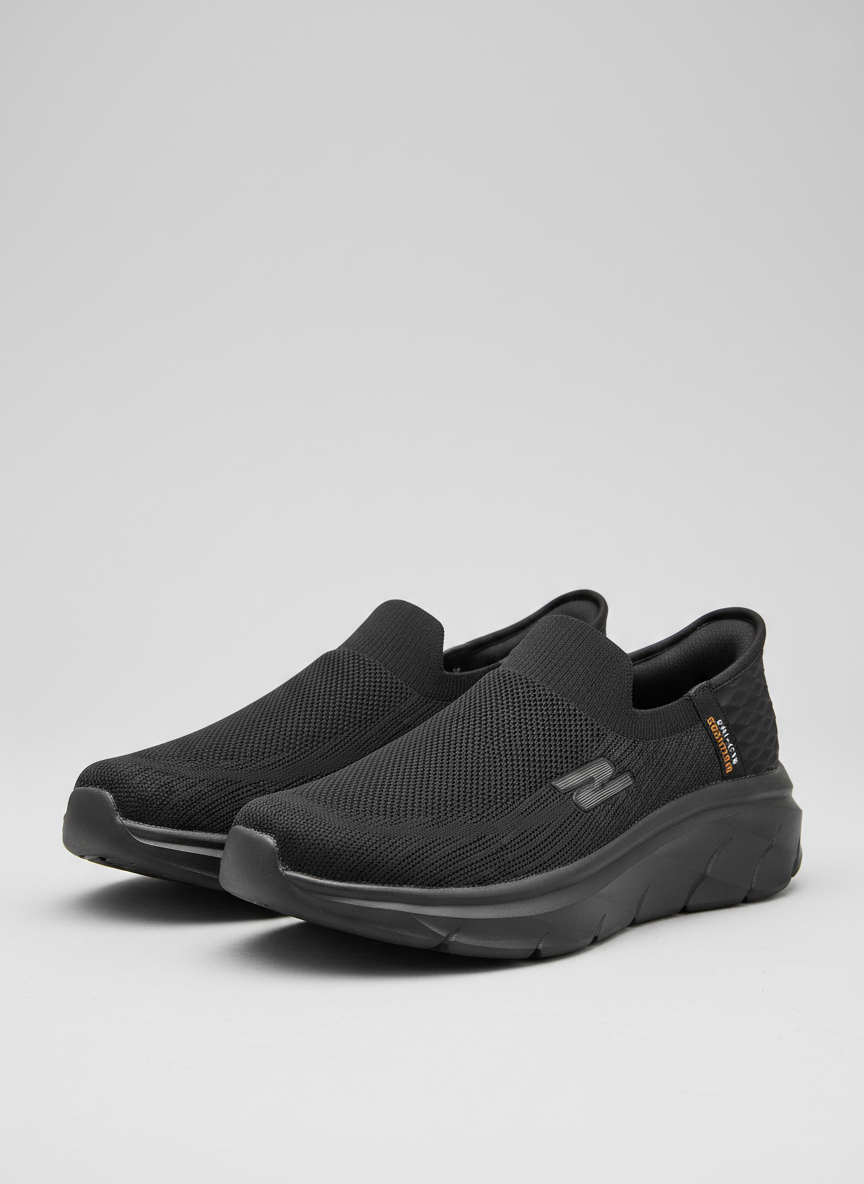 Skechers - D'Lux Walker Slip-On 2.0 In Black